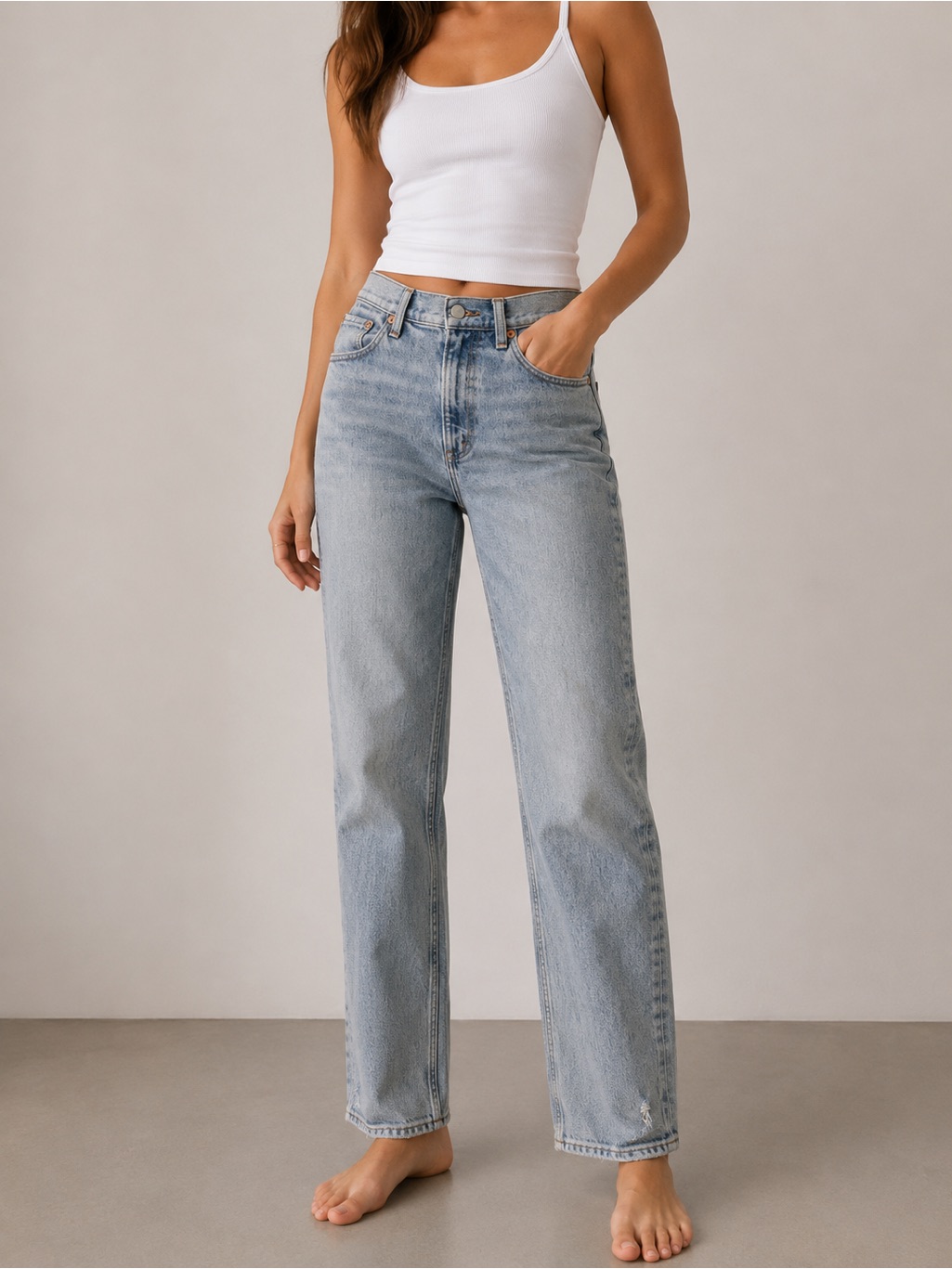 Abercrombie 90s Straight Ultra High Rise Jeans Light Wash Distressed Size 26